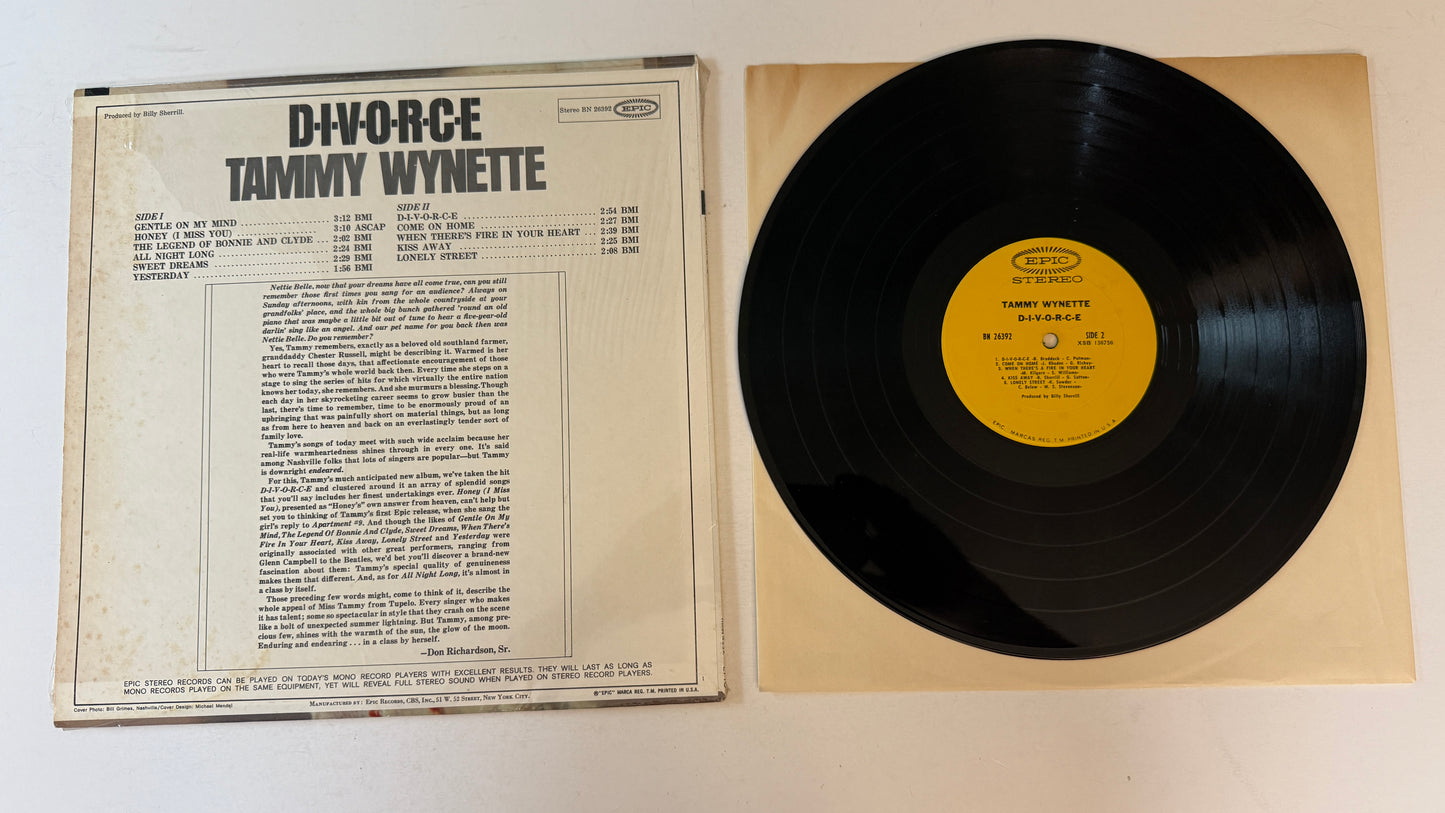 Tammy Wynette D-I-V-O-R-C-E Used Vinyl LP VG+\VG+