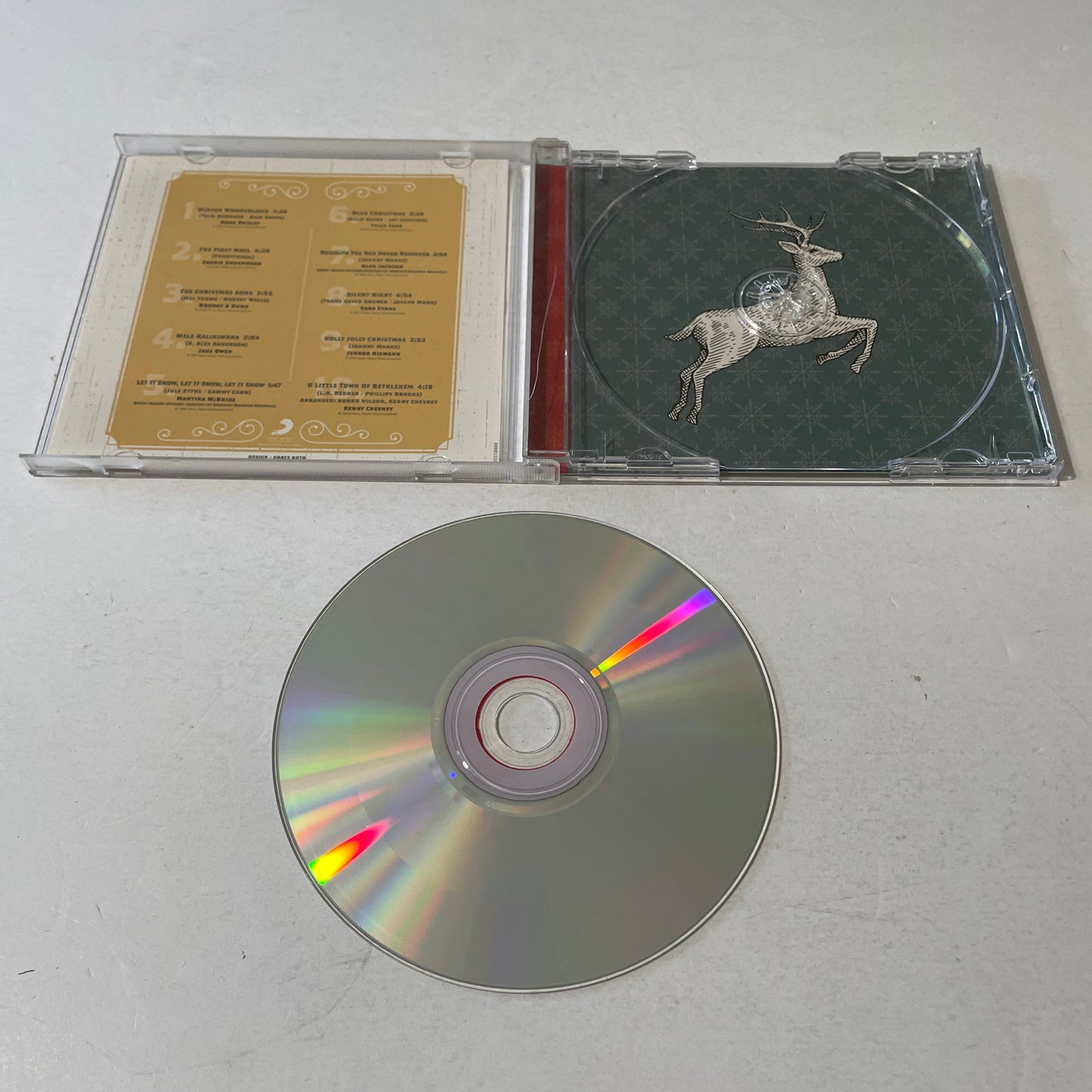 Various Silent Night - A Country Christmas Used CD VG+\VG+ Silver