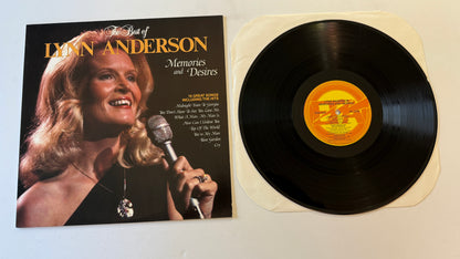 Lynn Anderson The Best Of Lynn Anderson - Memories And Desires Used Vinyl LP VG+\VG+