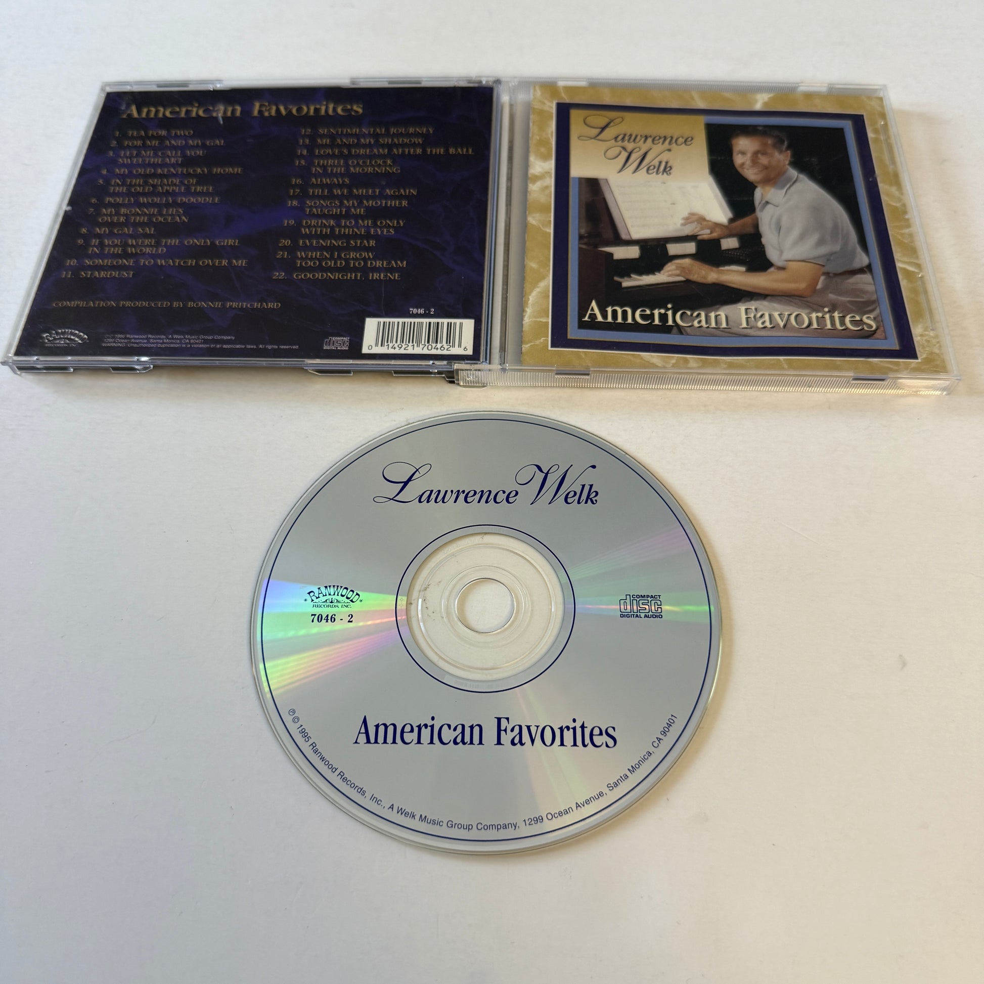 Lawrence Welk American Favorites Used CD VG+\VG