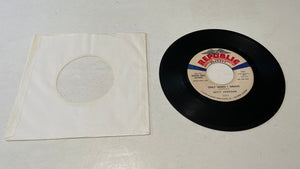 Betty Johnson Let Me Be The One Used 45 RPM 7" Vinyl VG+\VG+