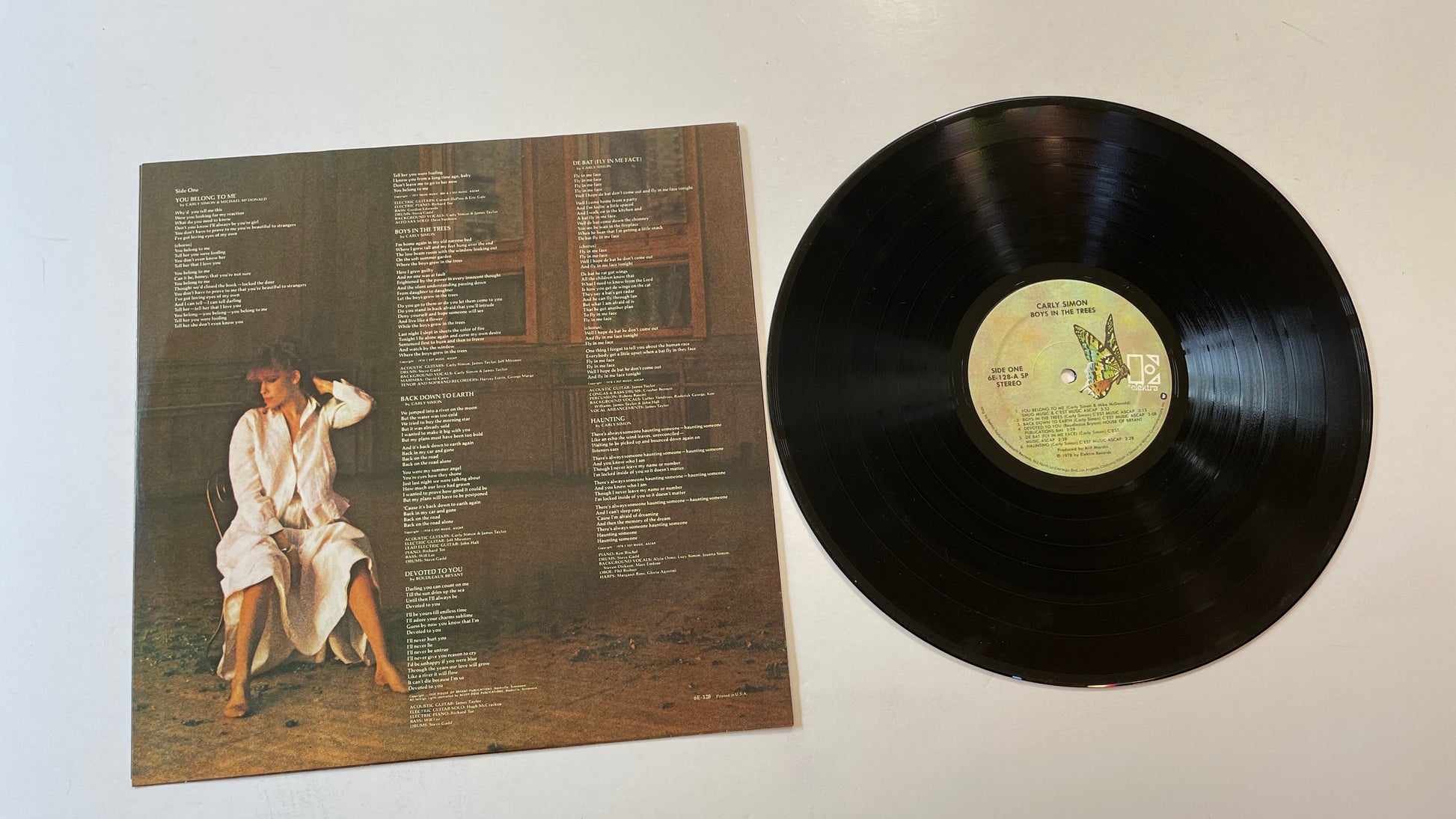 Carly Simon Boys In The Trees Used Vinyl LP VG+\VG+