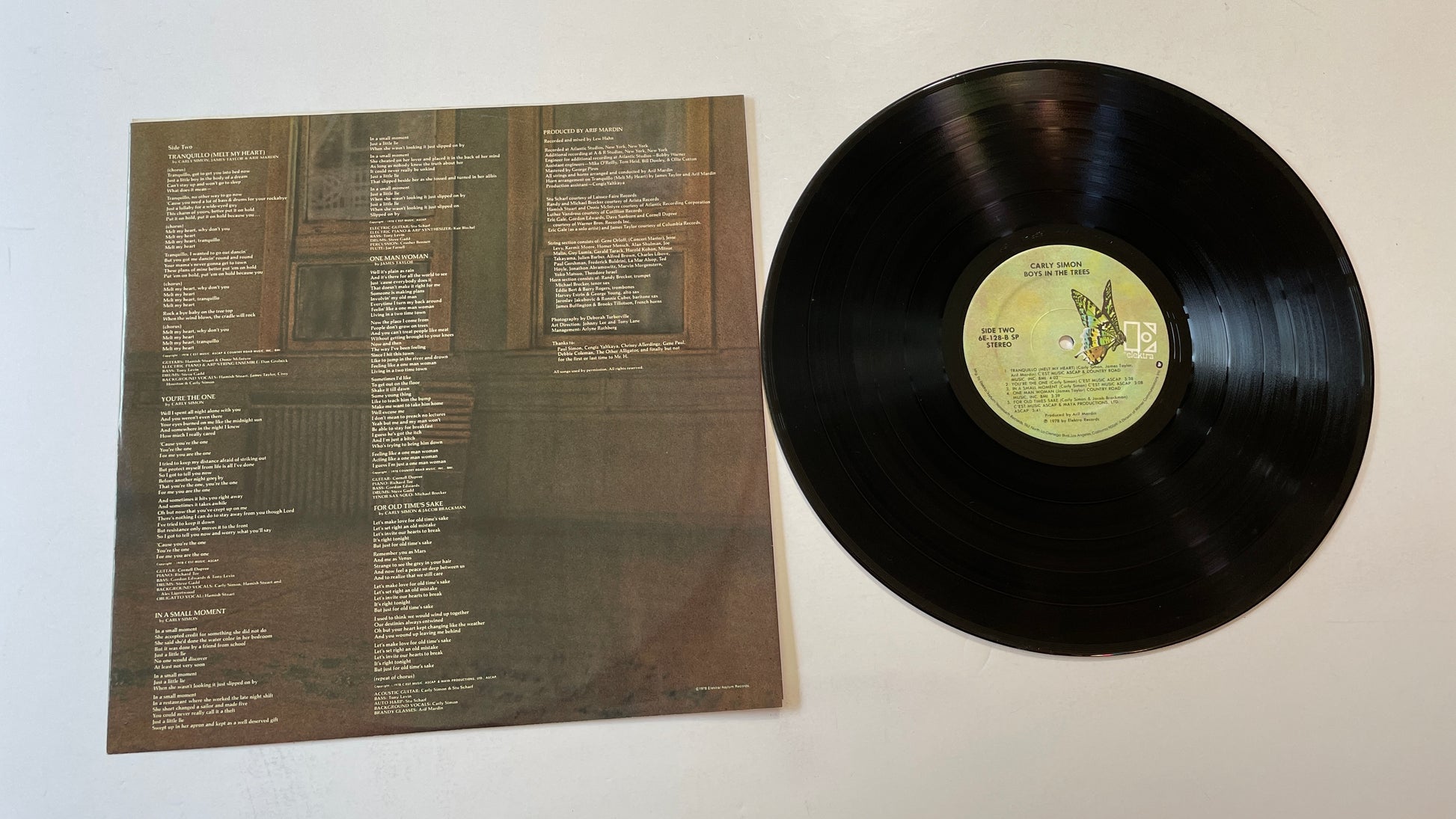 Carly Simon Boys In The Trees Used Vinyl LP VG+\VG+