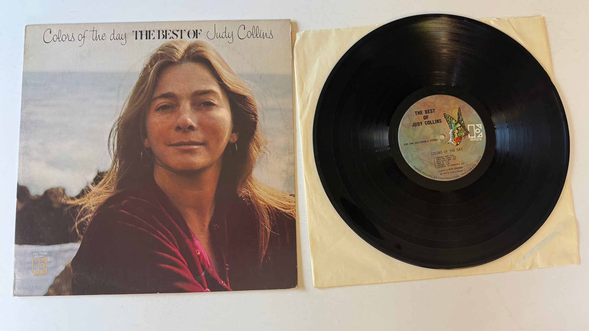 Judy Collins Colors Of The Day (The Best Of Judy Collins) Used Vinyl LP VG+\VG