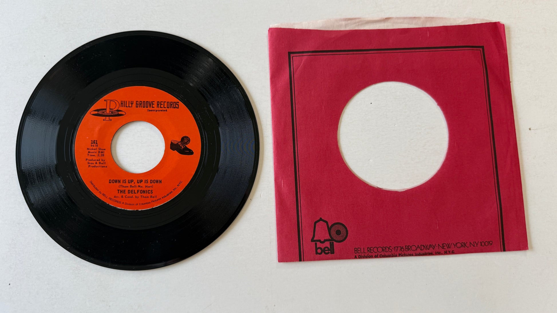 The Delfonics Didn't I (Blow Your Mind This Time) / Down Is Up, Up Is Down Used 45 RPM 7" Vinyl VG+\VG+