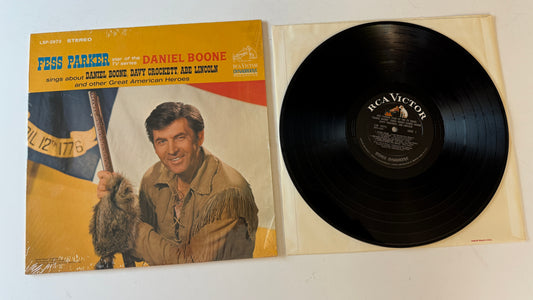 Fess Parker Fess Parker Star Of The TV Series Daniel Boone Sings About Daniel Boone, Davy Crockett, Abe Lincoln And Other Great American Heroes Used Vinyl LP VG+\VG+