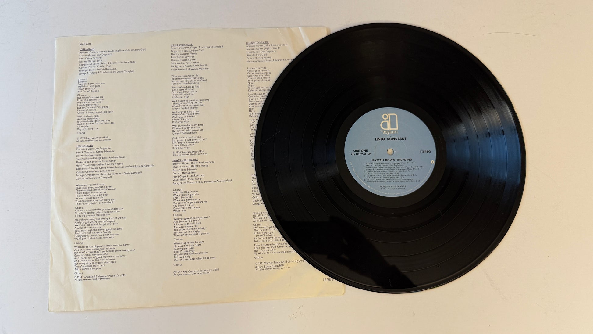 Linda Ronstadt Hasten Down The Wind Used Vinyl LP VG+\VG