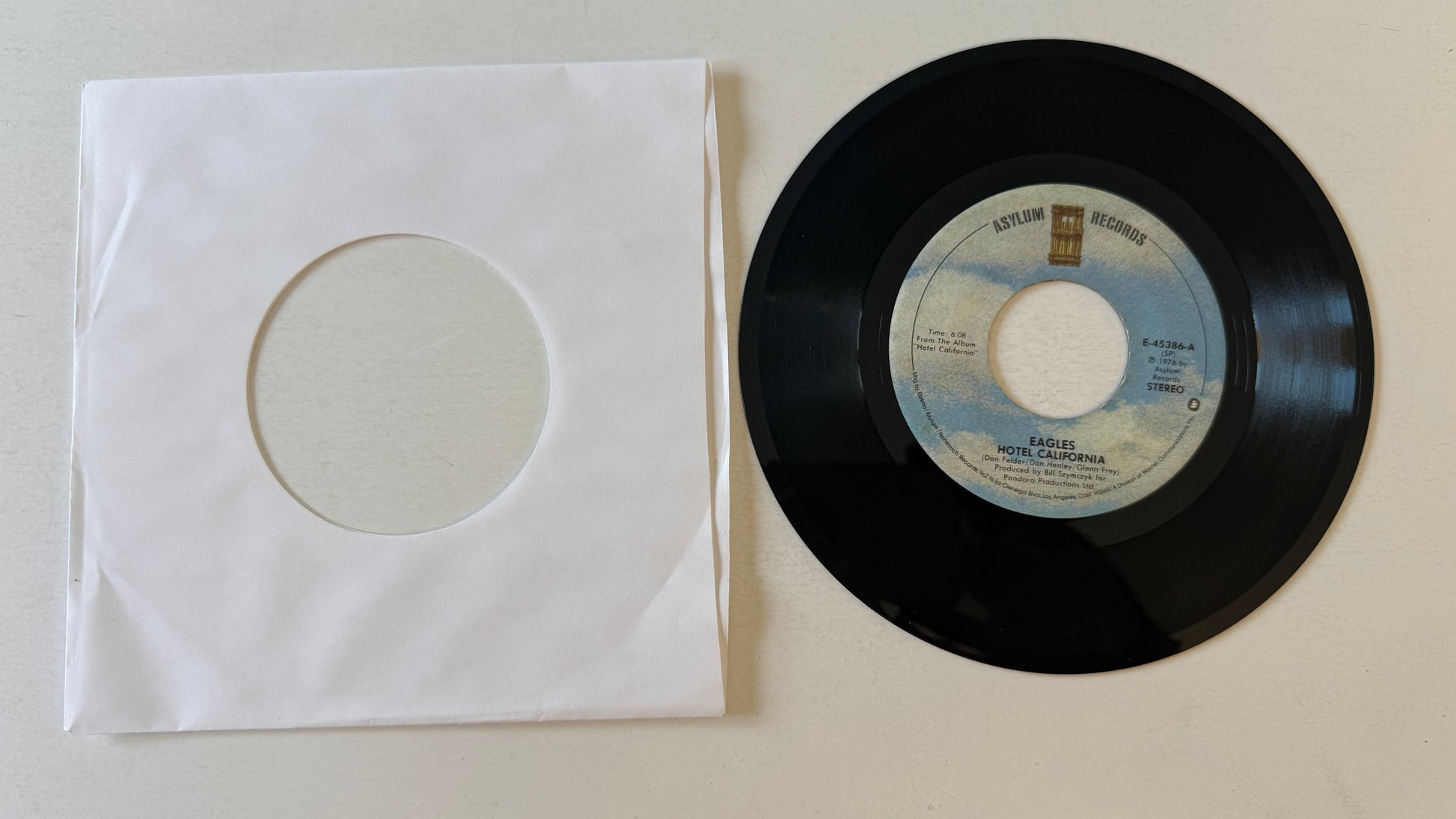 Eagles Hotel California Used 45 RPM 7" Vinyl VG+\