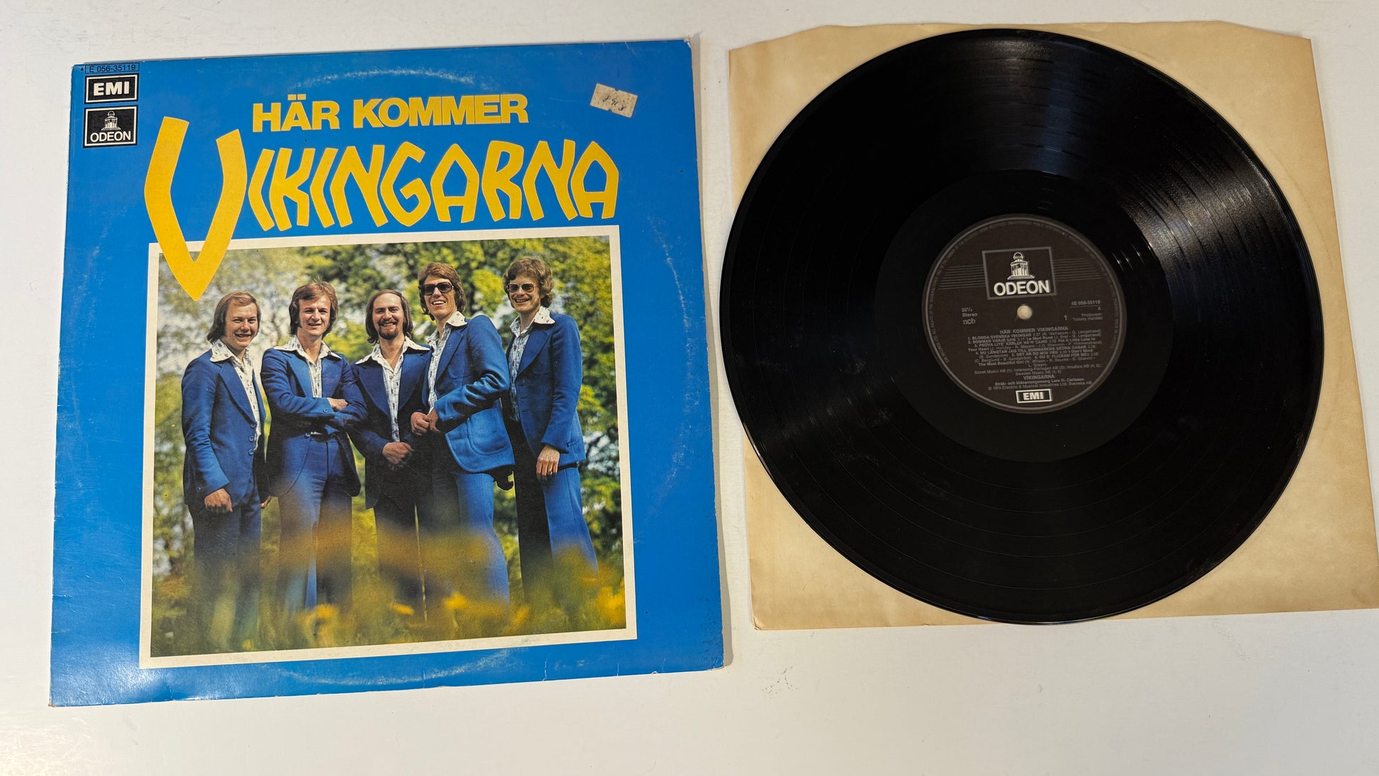 Vikingarna Här Kommer Vikingarna Used Vinyl LP VG+\VG
