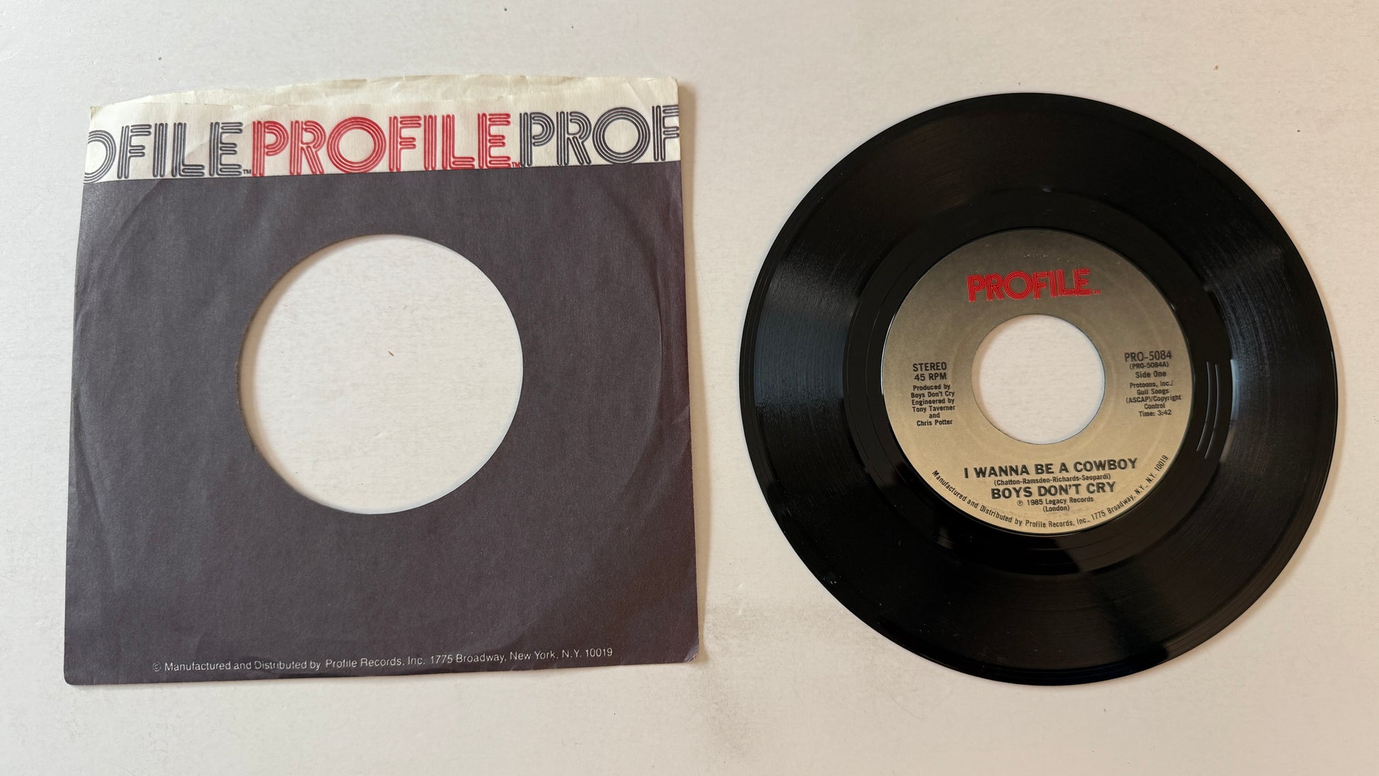 Boys Don't Cry I Wanna Be A Cowboy Used 45 RPM 7" Vinyl VG+\