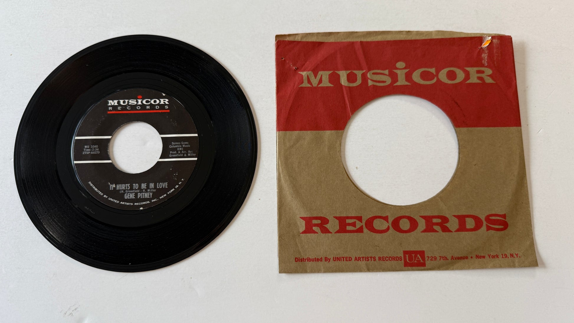 Gene Pitney It Hurts To Be In Love Used 45 RPM 7" Vinyl VG+\VG