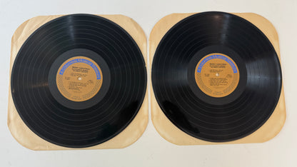 Various Merry Christmas 30 Favorite Songs 30 Great Artists Used Vinyl 2LP VG+\VG+