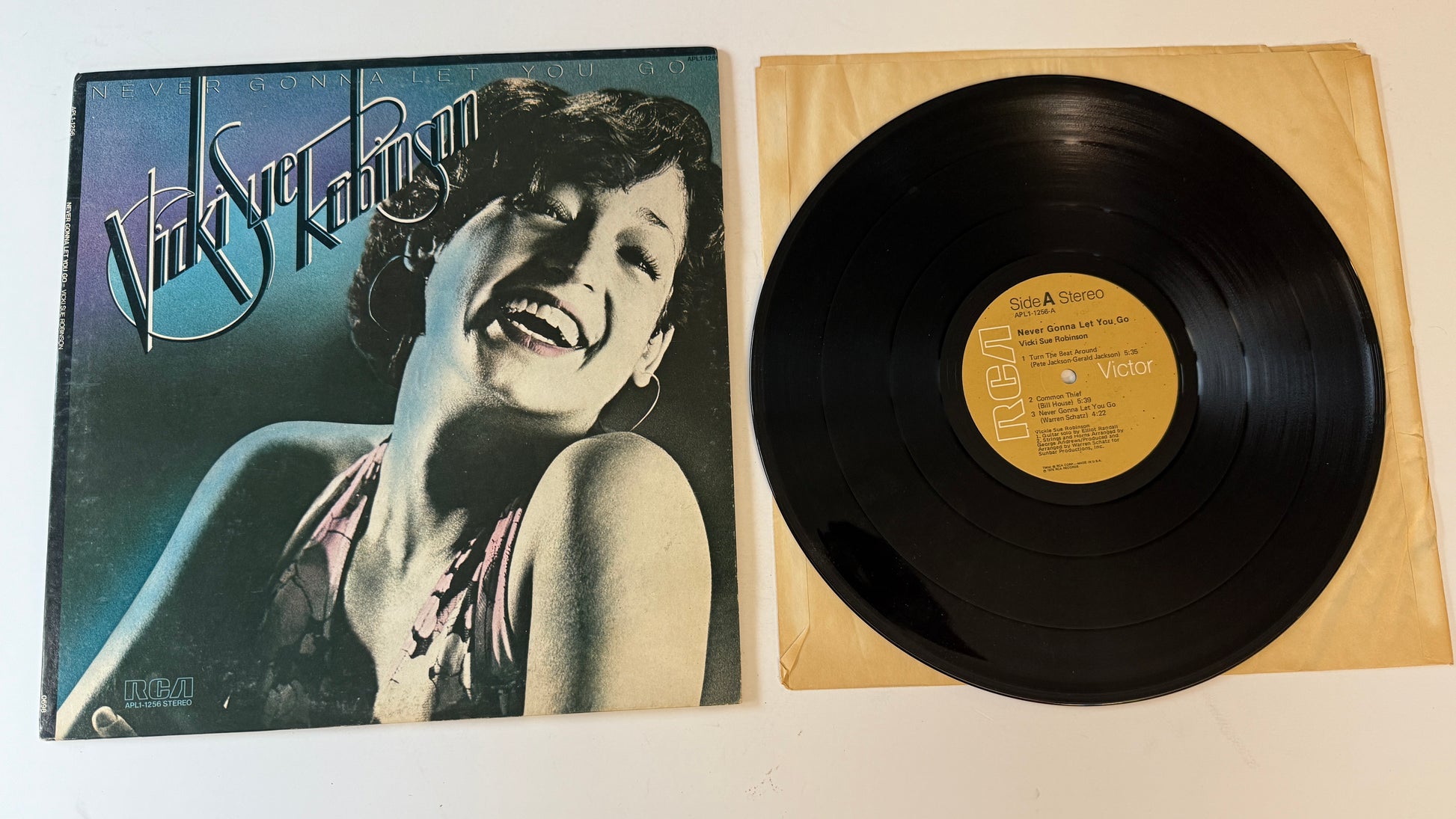 Vicki Sue Robinson Never Gonna Let You Go Used Vinyl LP VG+\VG
