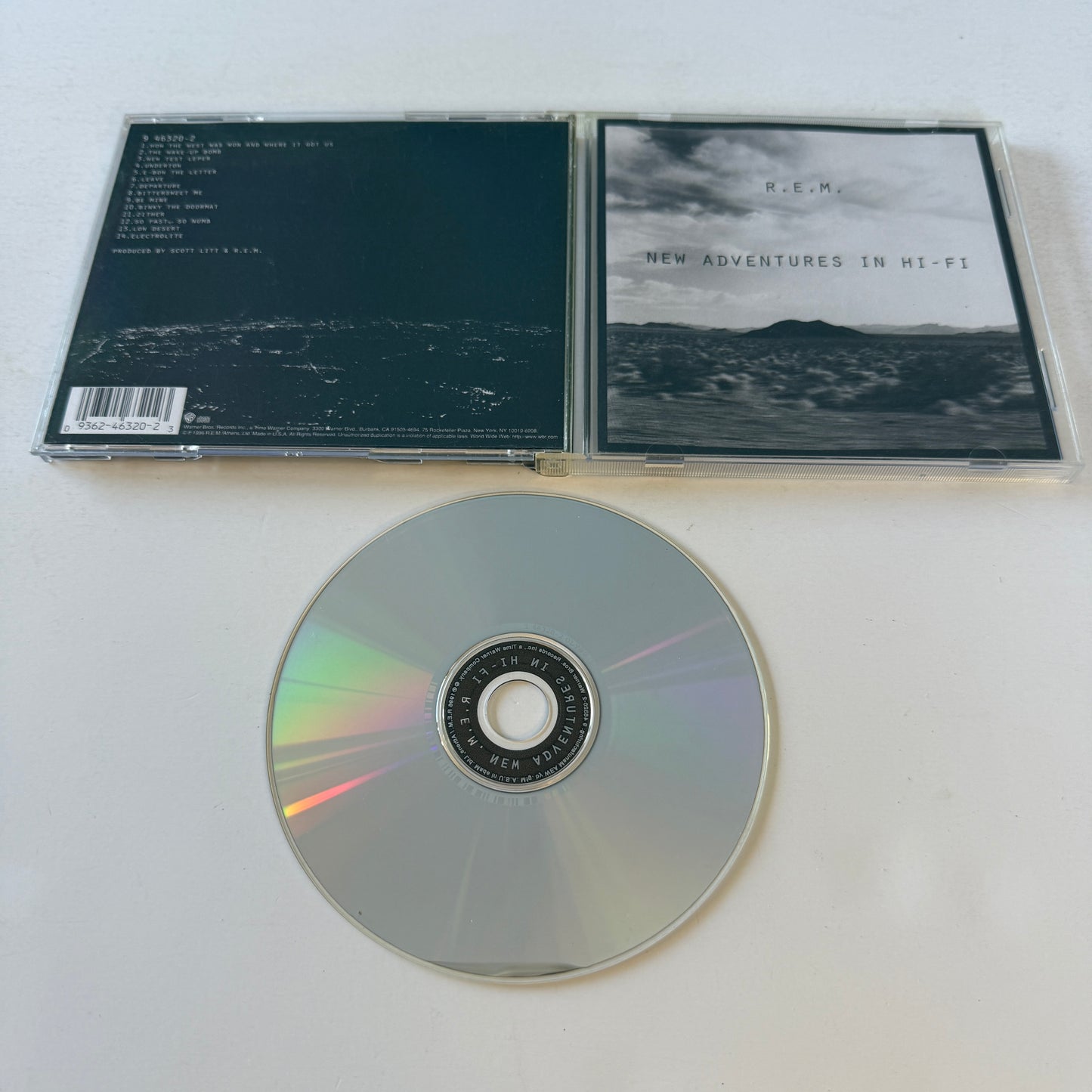 R.E.M. New Adventures In Hi-Fi Used CD VG+\VG+