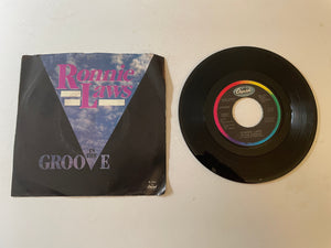 Ronnie Laws In The Groove 7" Vinyl 45RPM VG+\VG