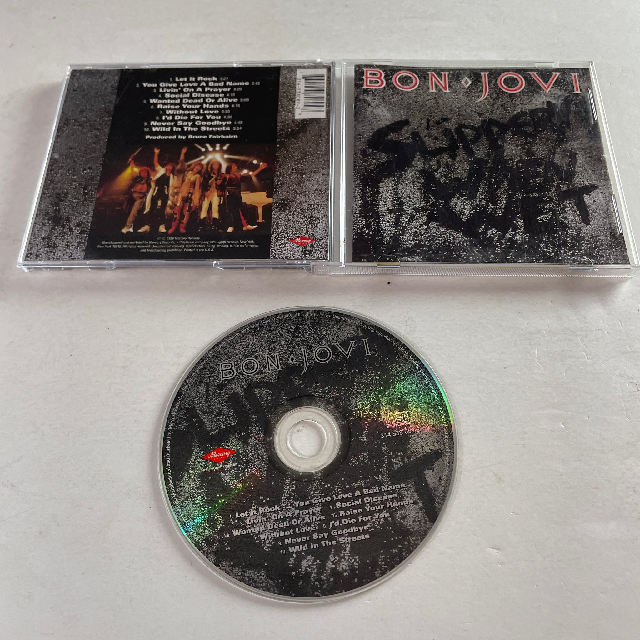  Bon Jovi [Remastered]: CDs & Vinyl