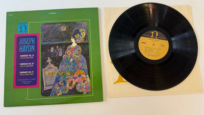 Joseph Haydn Symphony No. 54 In G Major / Symphony No. 34 In D Minor / Symphony No. 75 In D Major Used Vinyl LP VG+\VG