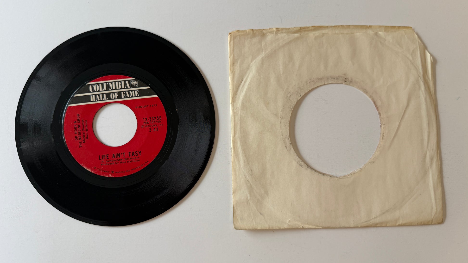 Dr. Hook & The Medicine Show The Cover Of "Rolling Stone" / Life Ain't Easy Used 45 RPM 7" Vinyl VG+\