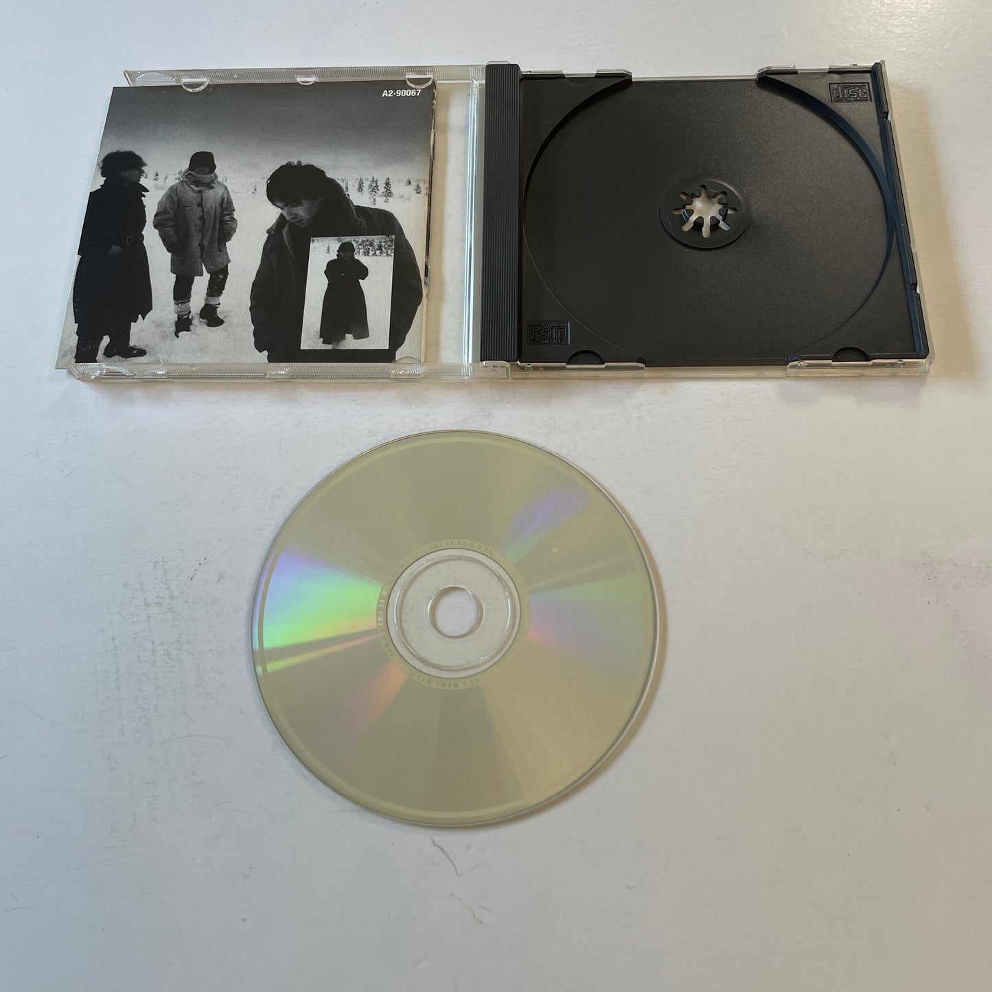 U2 War Used CD VG+\VG+